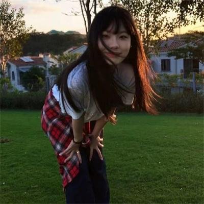 赤裸的美奈子